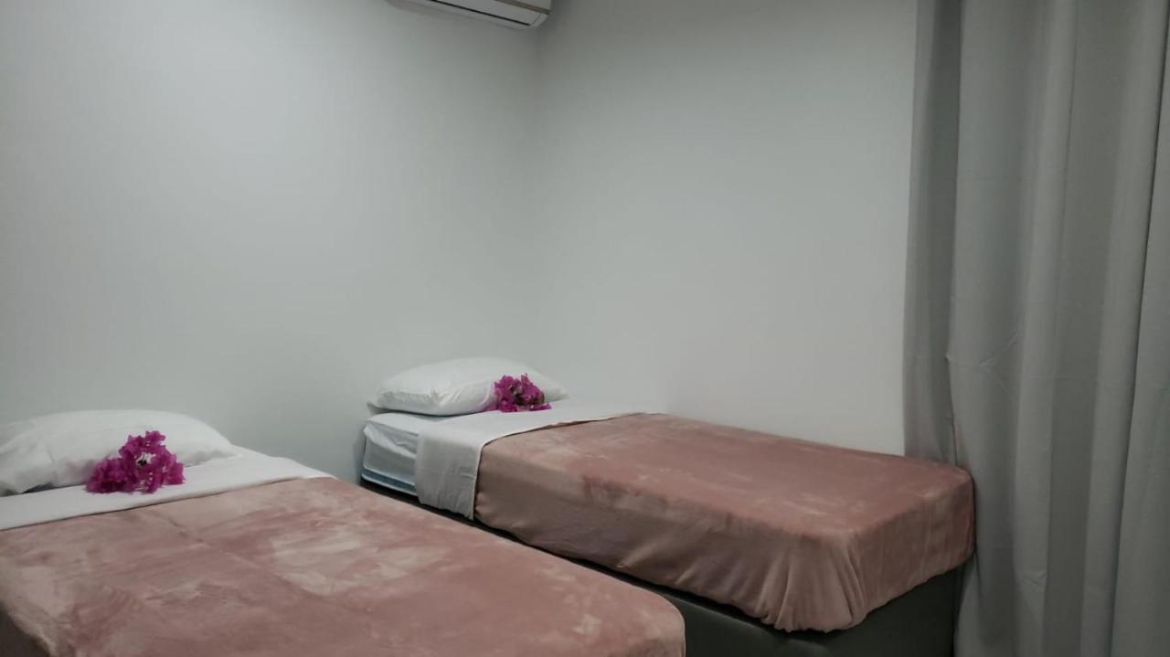 Cg Apartment - Flamboyan Willemstad Dış mekan fotoğraf